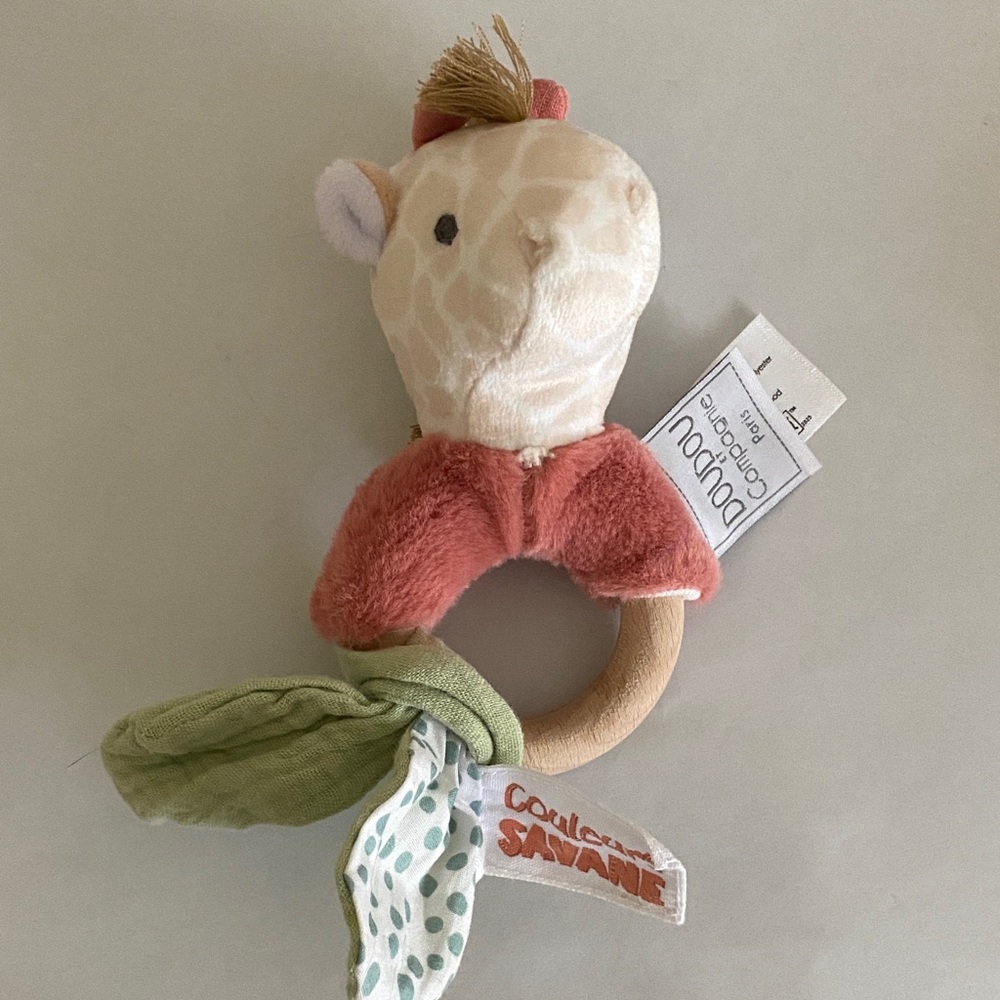 Doudou et Compagnie Paris Couleurs Savane Giraffe Plush Baby rattle Teether new